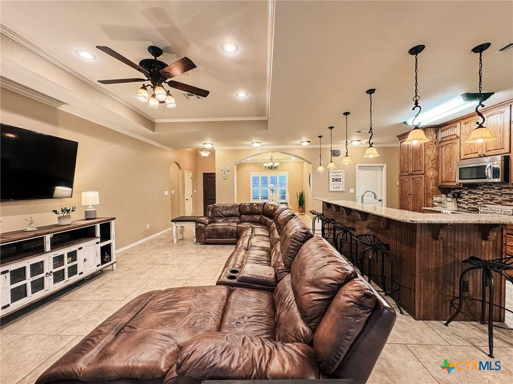 Interior, Kitchen, Living room, Pendant Lights, Recessed Lighting