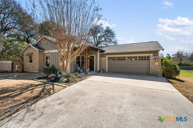 Attached, Backyard, Exterior, Facade, Ranch