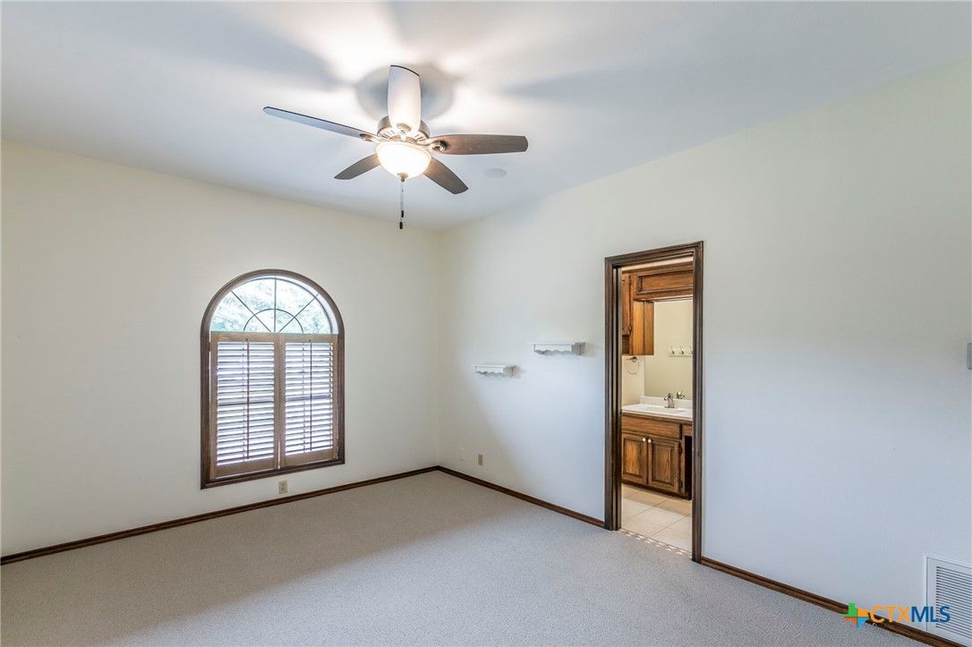 Bathroom, Empty room, Interior