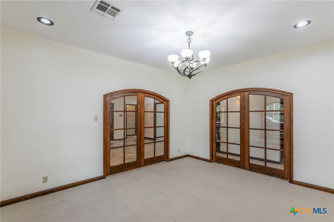 Chandelier, Empty room, Interior, Recessed Lighting