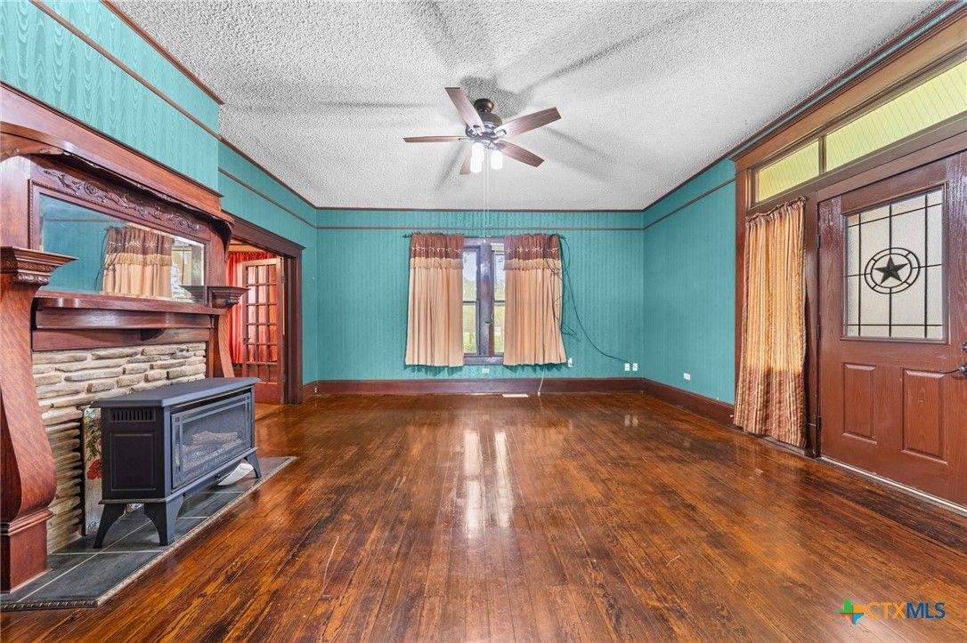 Empty room, Fireplace, Interior, Wood Texture Flooring