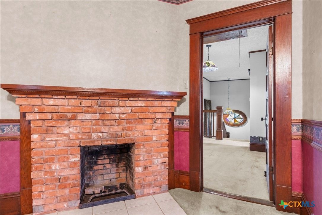 Fireplace, Interior, Pendant Lights