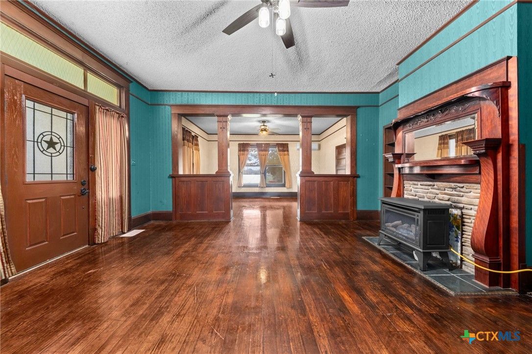 Empty room, Fireplace, Interior, Wood Texture Flooring