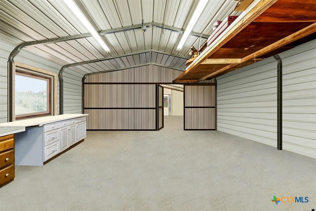 Garage, Interior