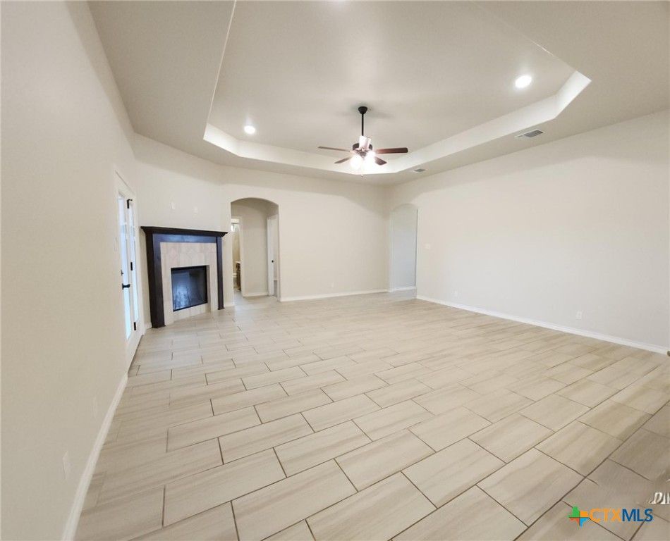 Empty room, Fireplace, Interior, Recessed Lighting