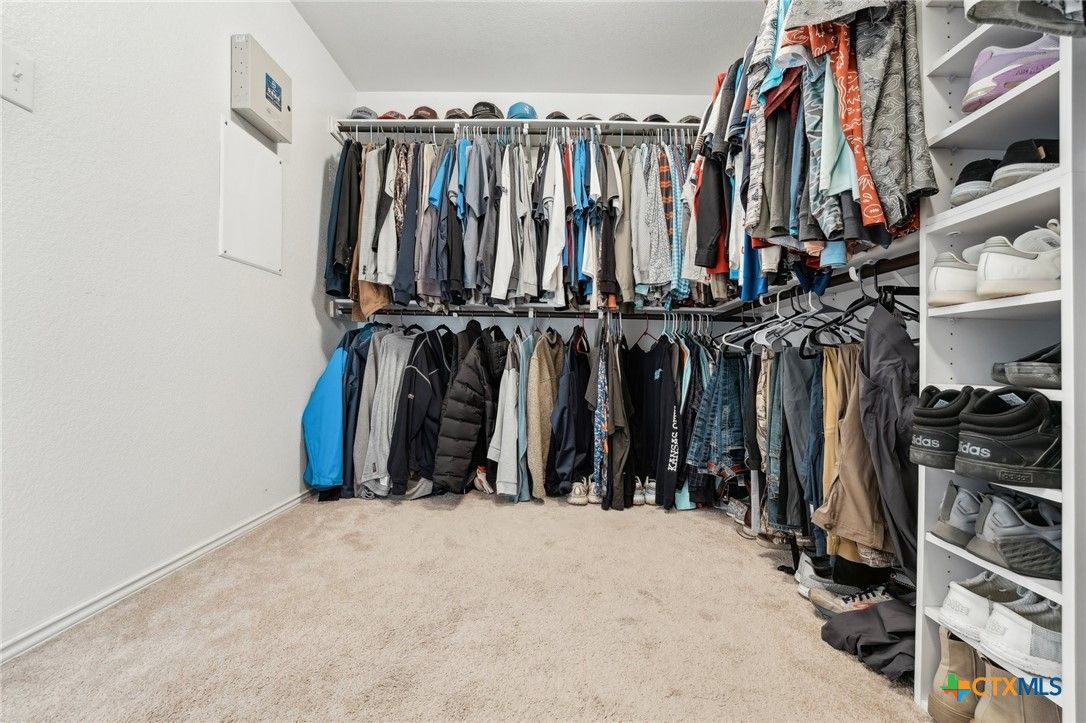 Interior, Walk-in Closets
