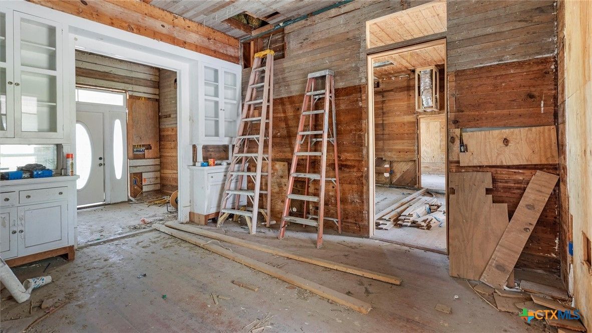Empty room, Interior, Wooden Walls
