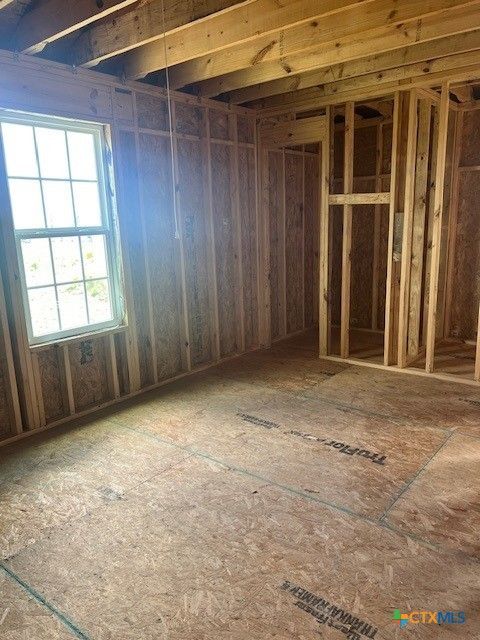 Empty room, Interior, Wooden Beams, Wooden Walls