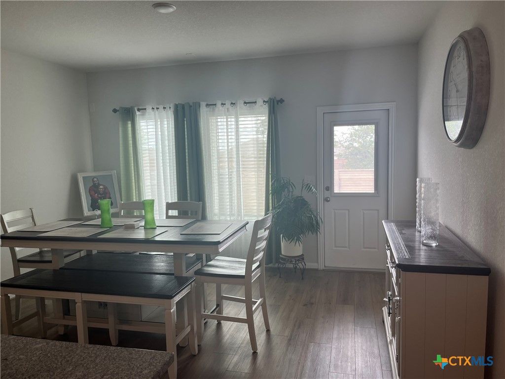 Dining room, Interior, Recessed Lighting, Wood Texture Flooring