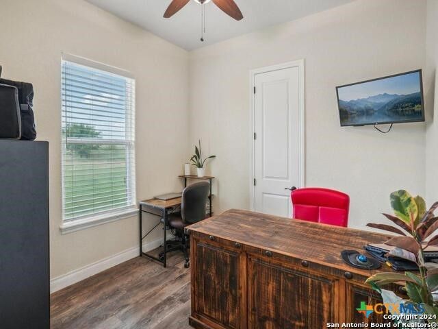 Home Office, Interior, Wood Texture Flooring