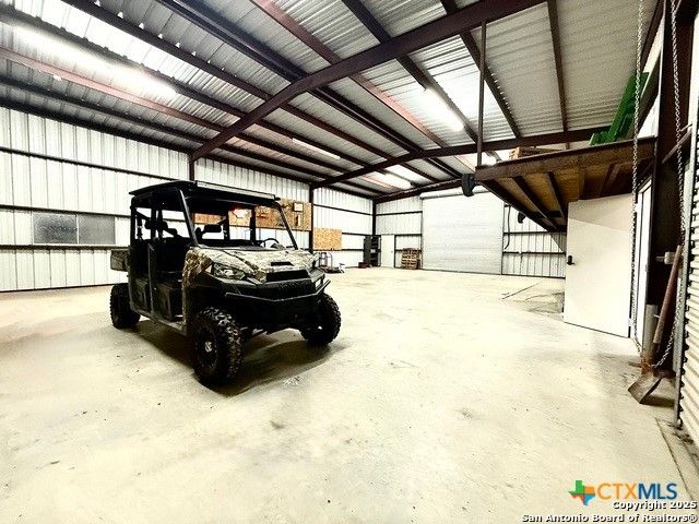 Garage, Interior