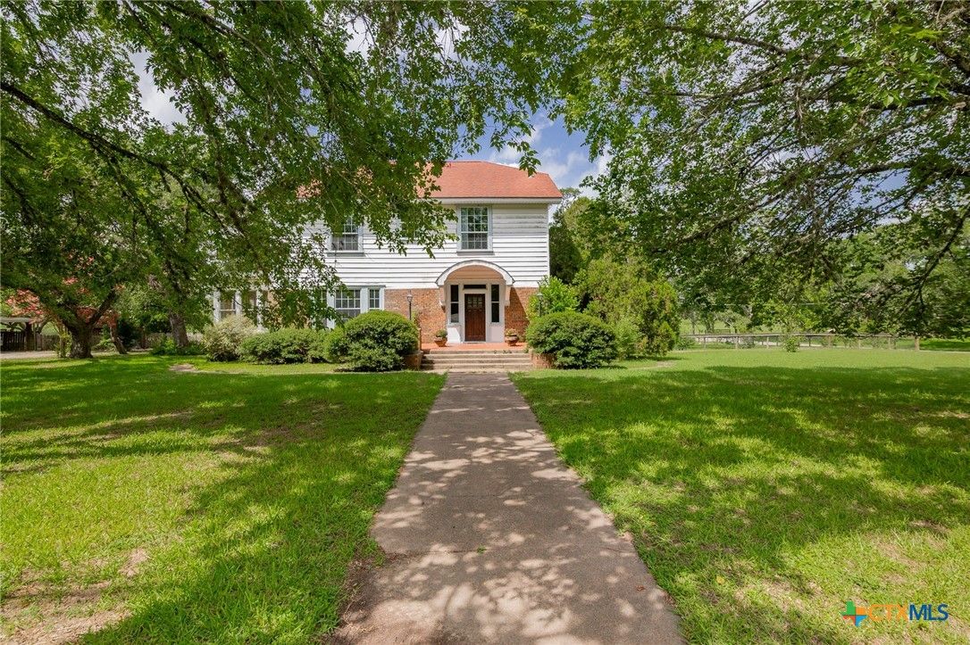Backyard, Exterior, Facade, None