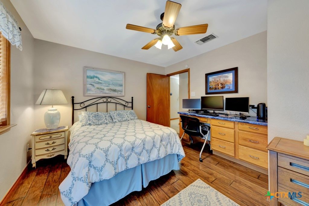 Bedroom, Home Office, Interior, Wood Texture Flooring
