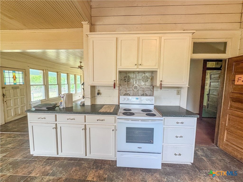 Interior, Kitchen