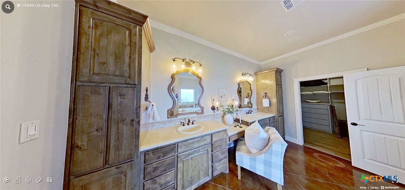 Bathroom, Dual Sink Vanities, Interior, Wood Texture Flooring