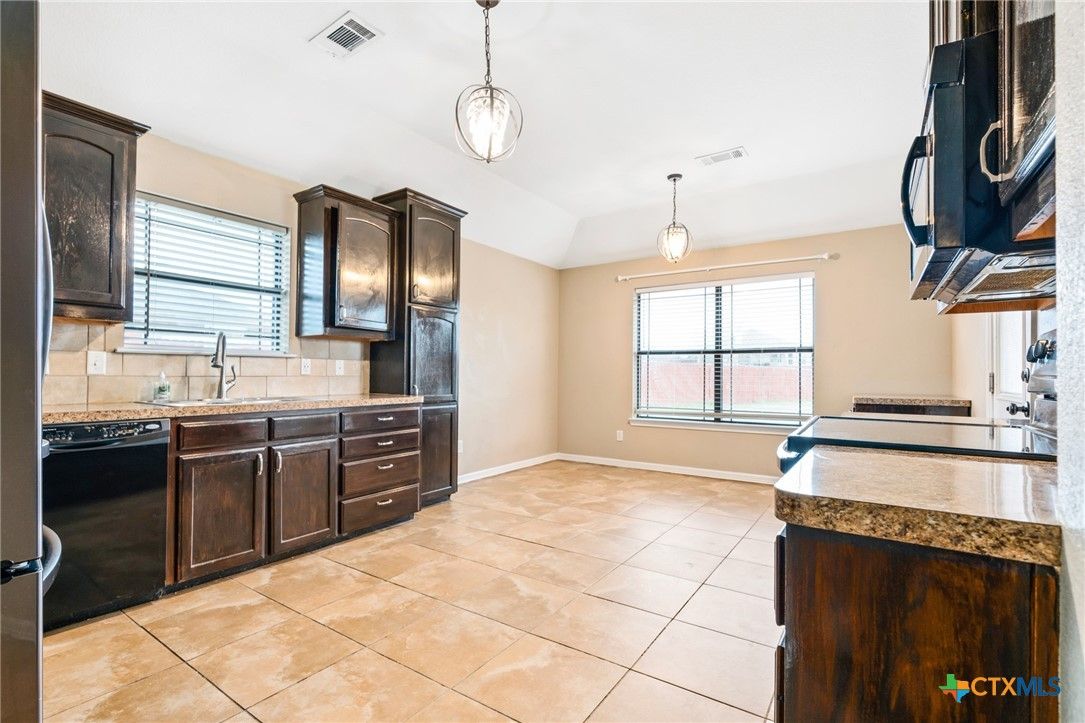 Interior, Kitchen, Pendant Lights