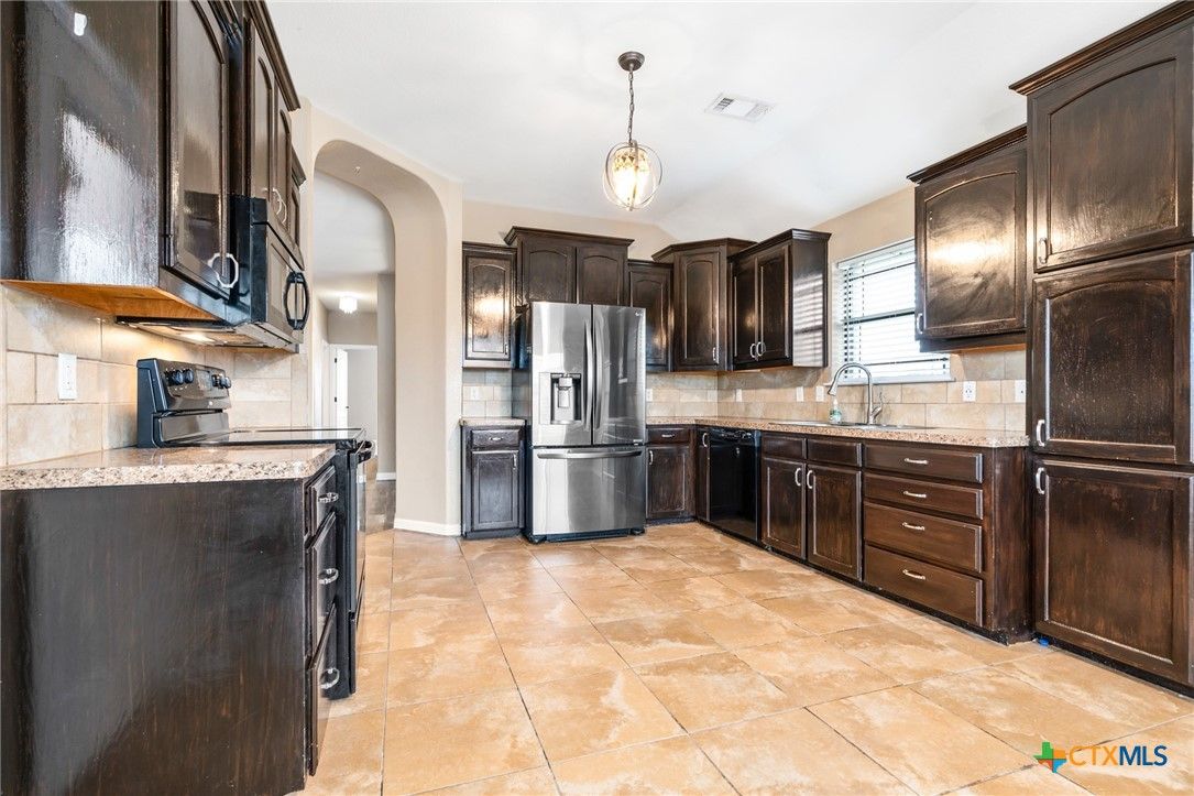Interior, Kitchen, Pendant Lights