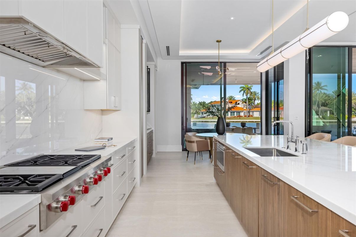 Interior, Kitchen, Pendant Lights, Recessed Lighting, Stainless Steel Appliances, Water