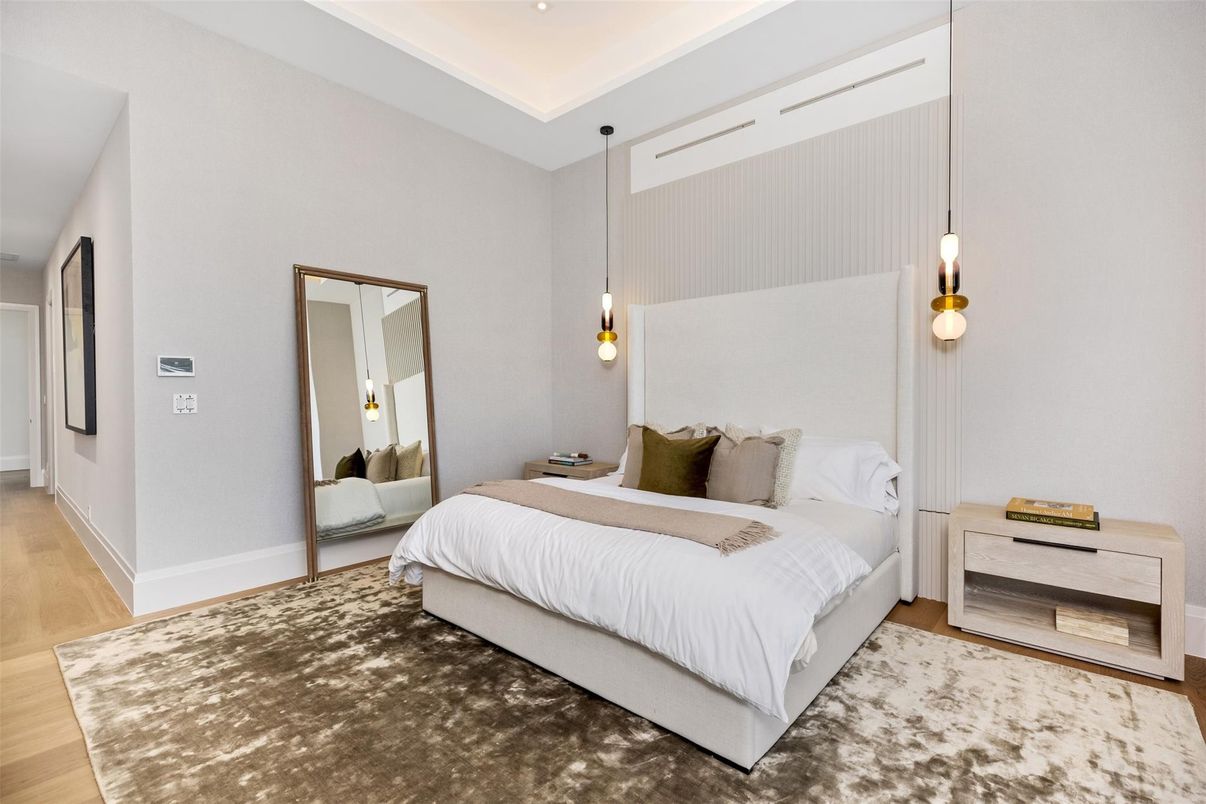 Bedroom, Interior, Pendant Lights, Wood Texture Flooring