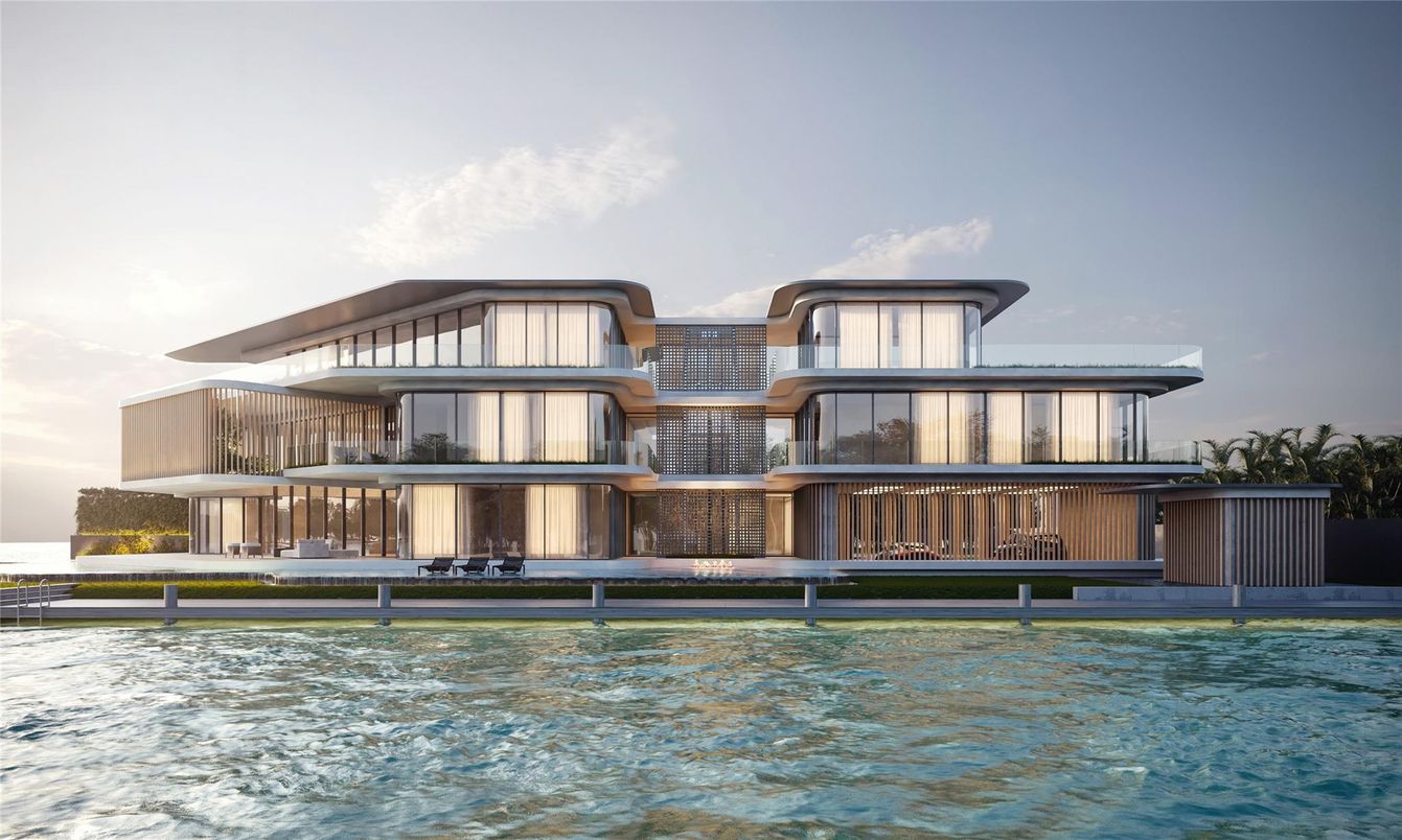 Backyard, Exterior, Facade, Pool, Modern