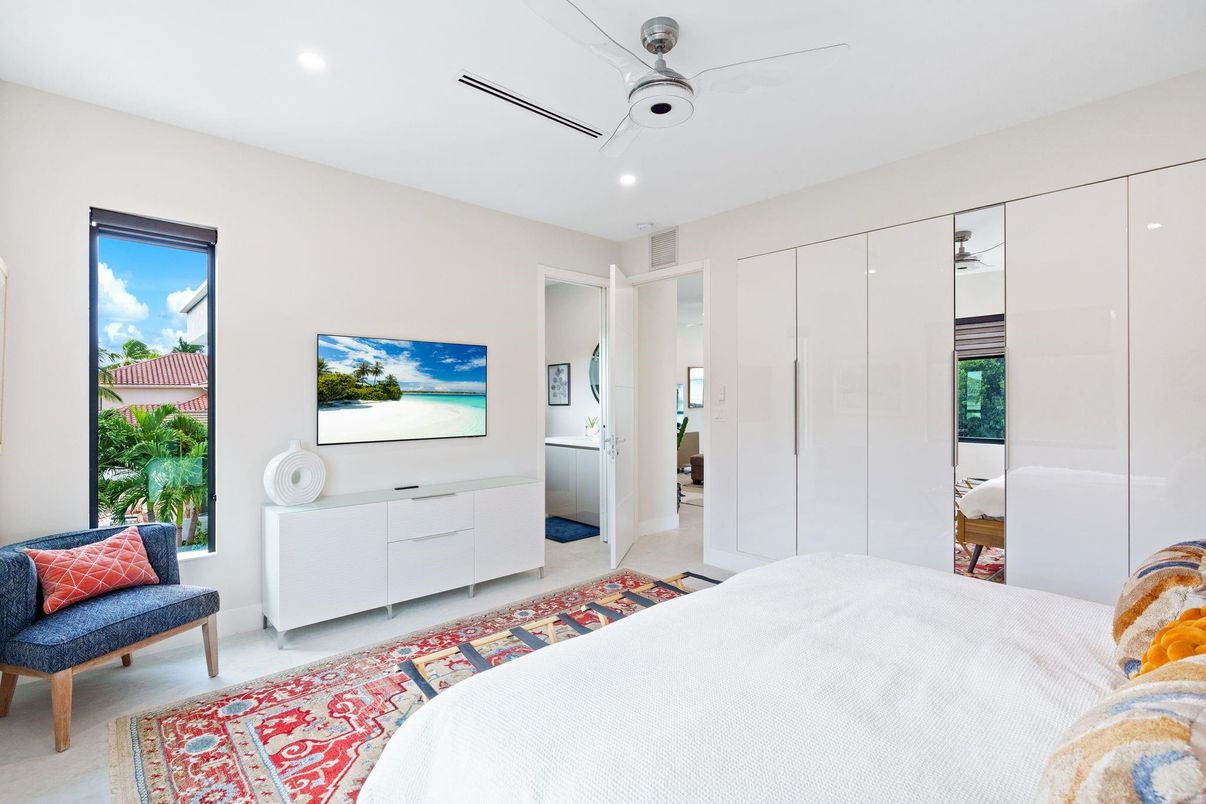 Bedroom, Interior, Recessed Lighting