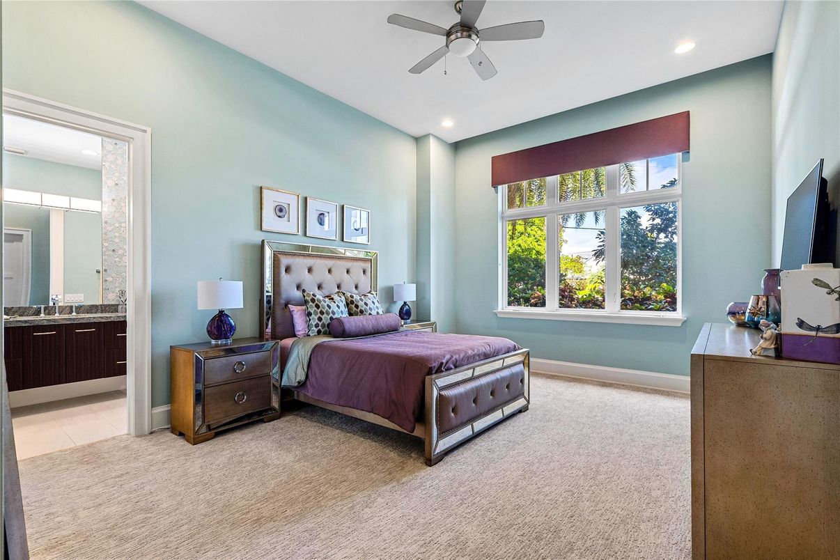 Bathroom, Bedroom, Interior, Recessed Lighting