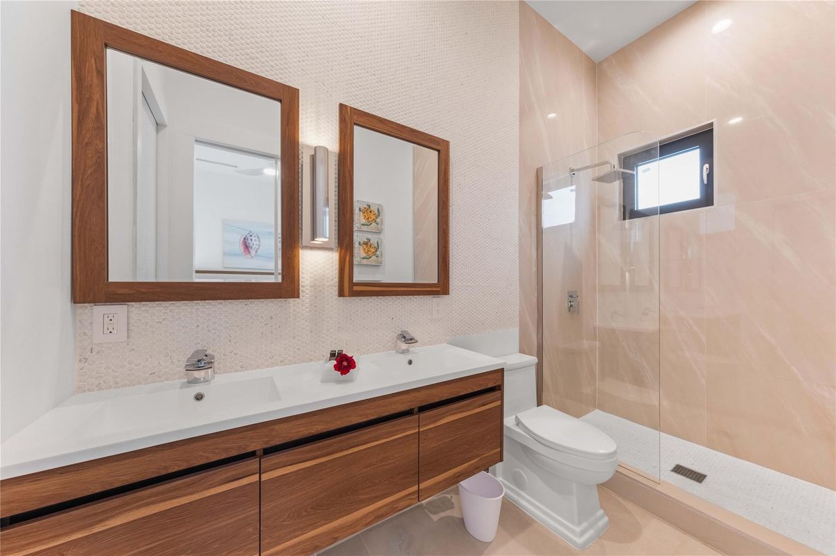 Bathroom, Glass Shower, Interior