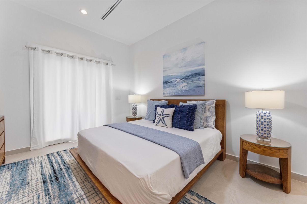 Bedroom, Interior, Recessed Lighting
