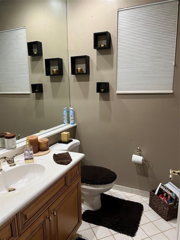 Bathroom, Interior