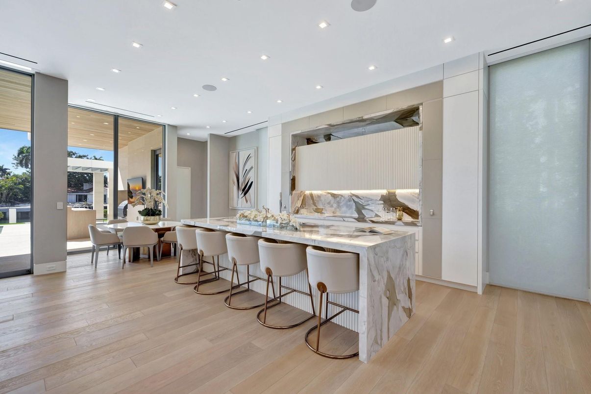 Dining room, Interior, Kitchen, Recessed Lighting, Wood Texture Flooring