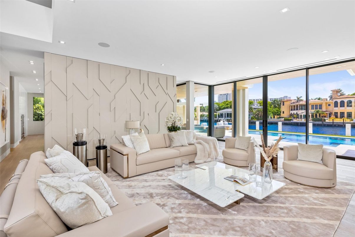 Interior, Living room, Recessed Lighting, Water