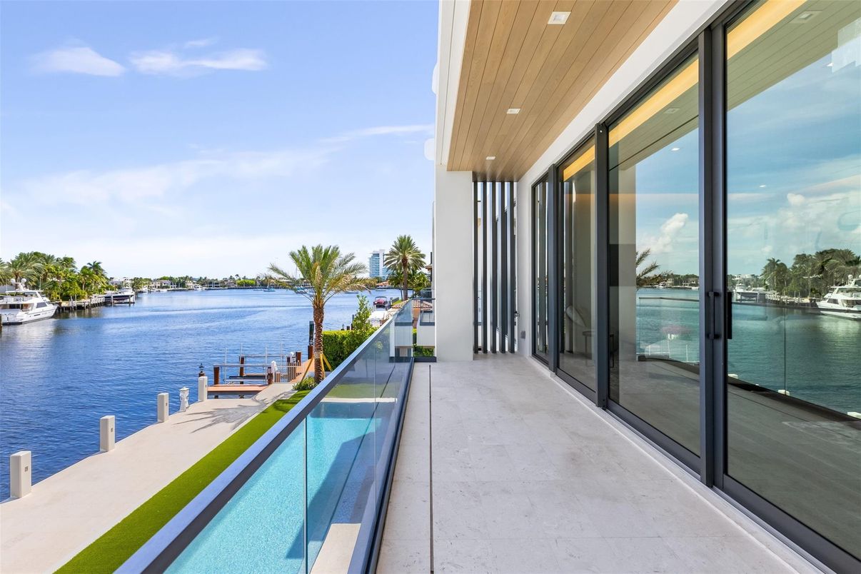 Water, Exterior, Pool, Other