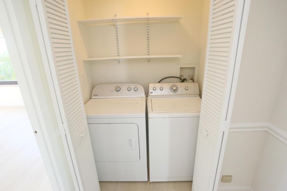 Interior, Utility Closets, Washer