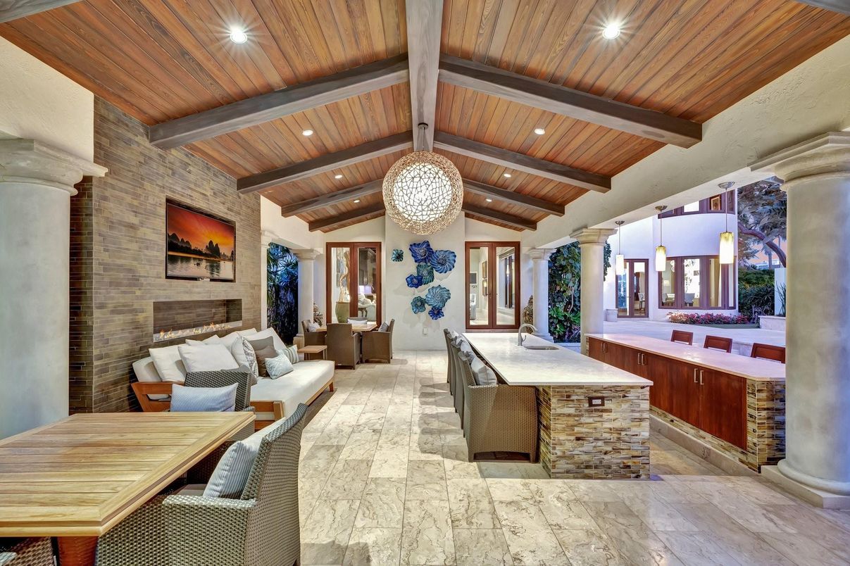 Fireplace, Interior, Living room, Pendant Lights, Recessed Lighting, Stone Walls, Wooden Beams, Wooden Ceilings