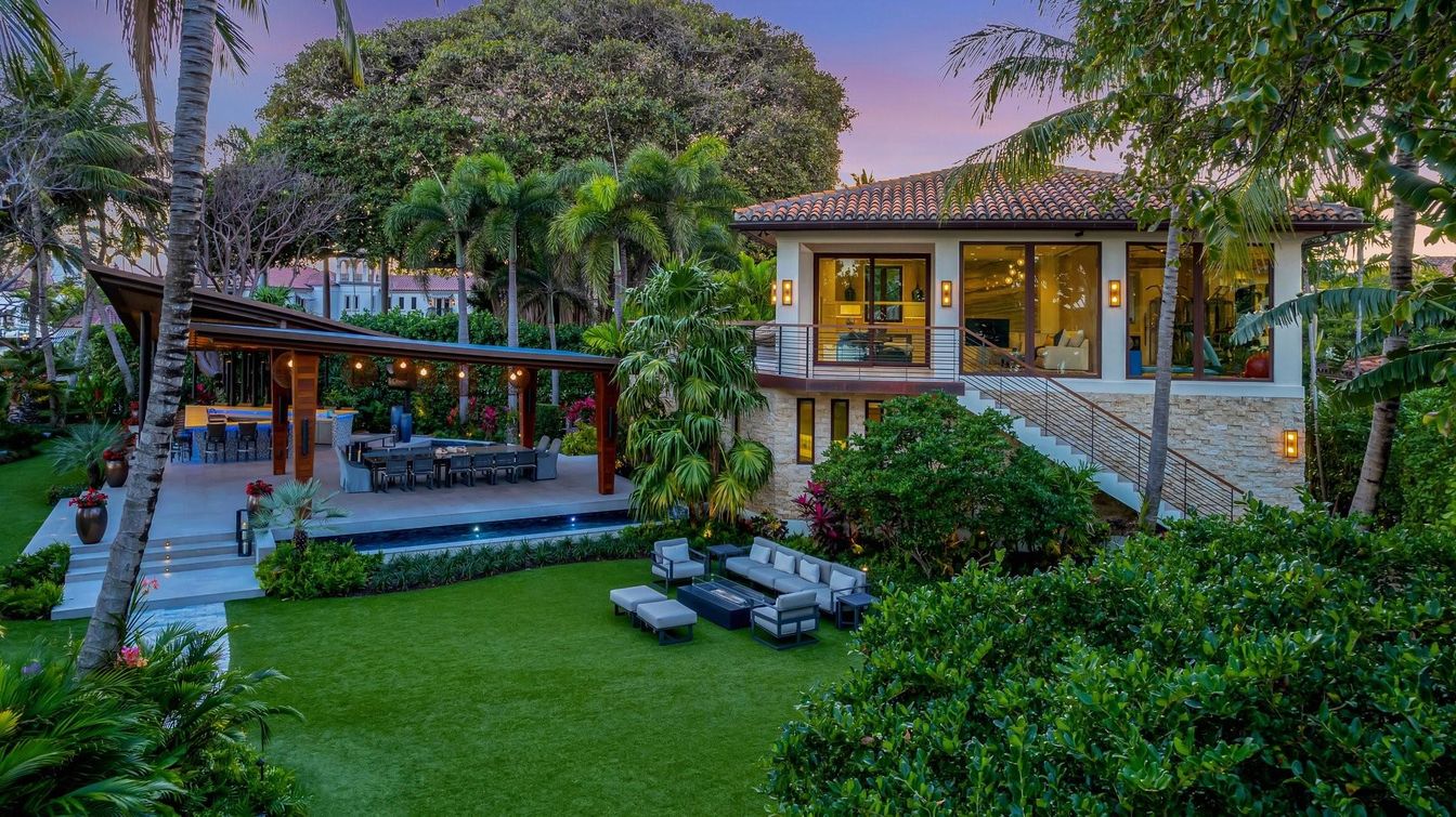 Backyard, Exterior, Pool