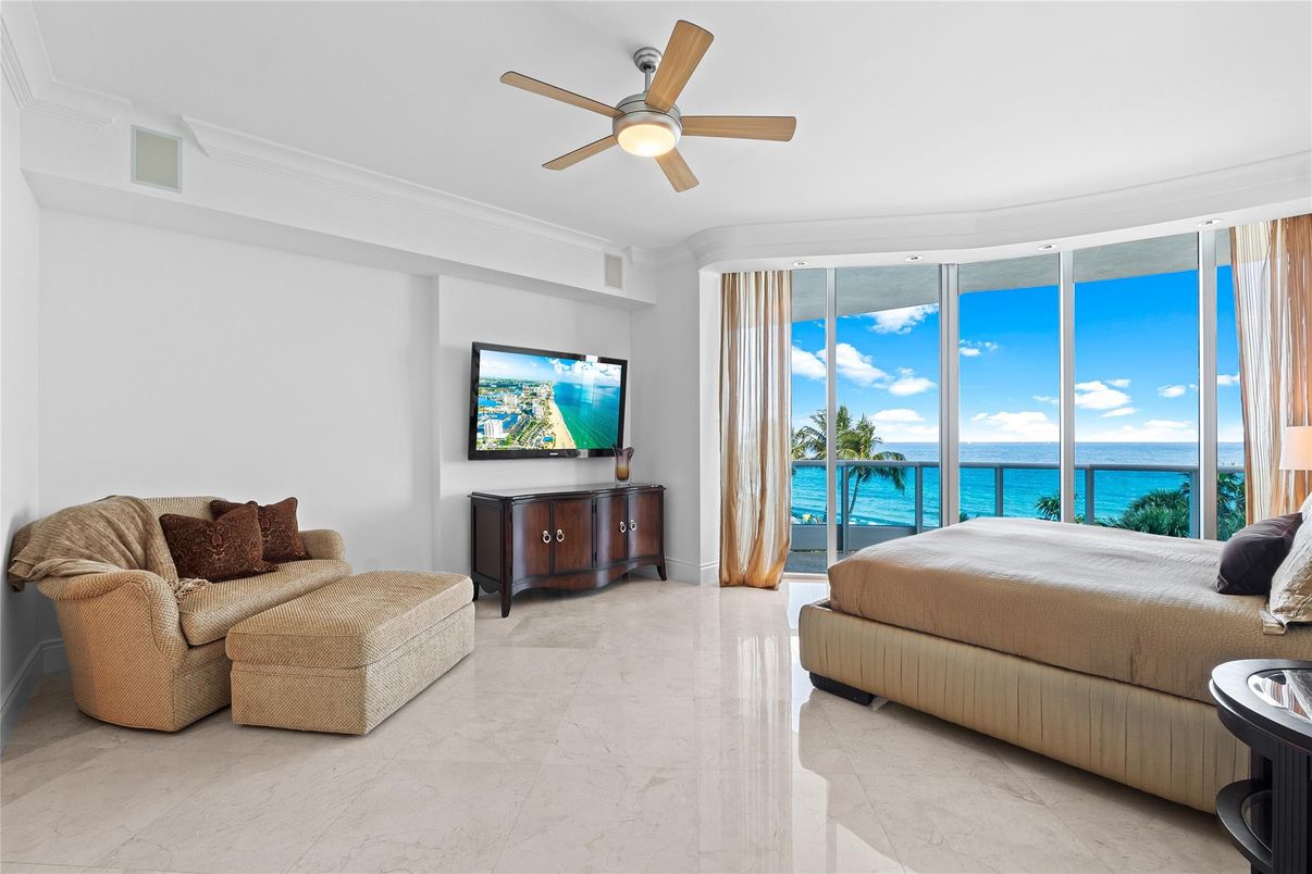 Bedroom, Interior, Marble, Water