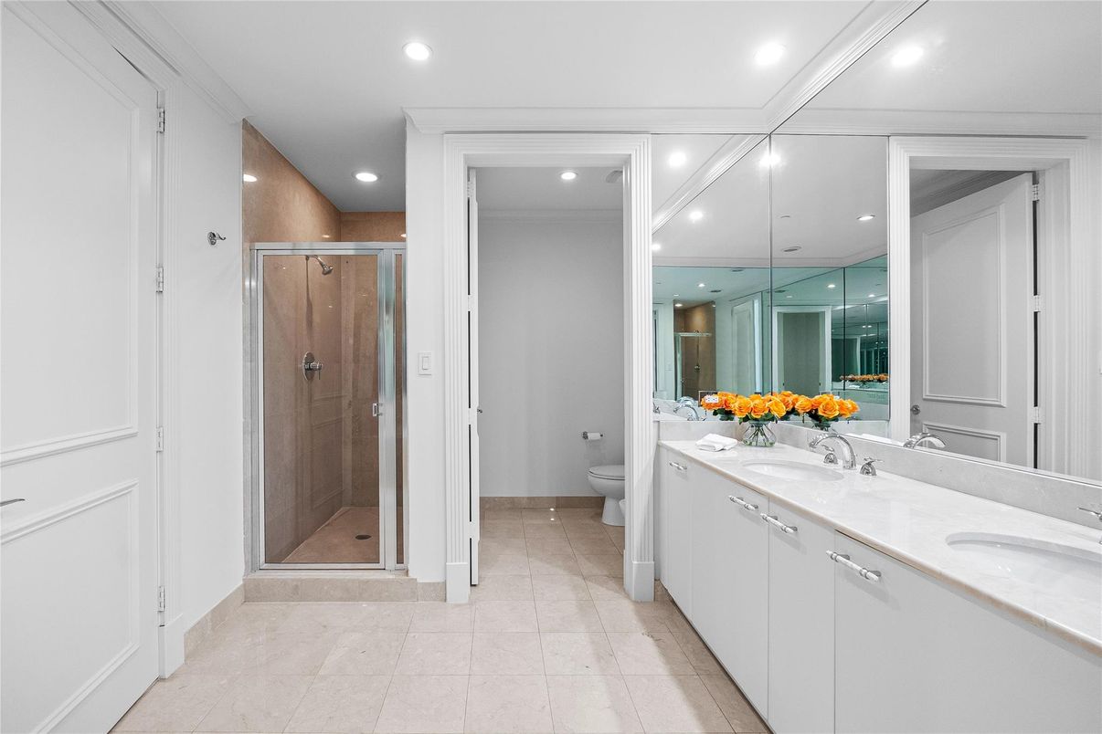 Bathroom, Dual Sink Vanities, Glass Shower, Interior, Recessed Lighting