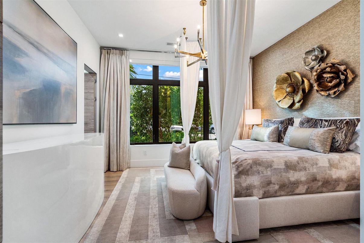 Bedroom, Interior, Pendant Lights, Recessed Lighting
