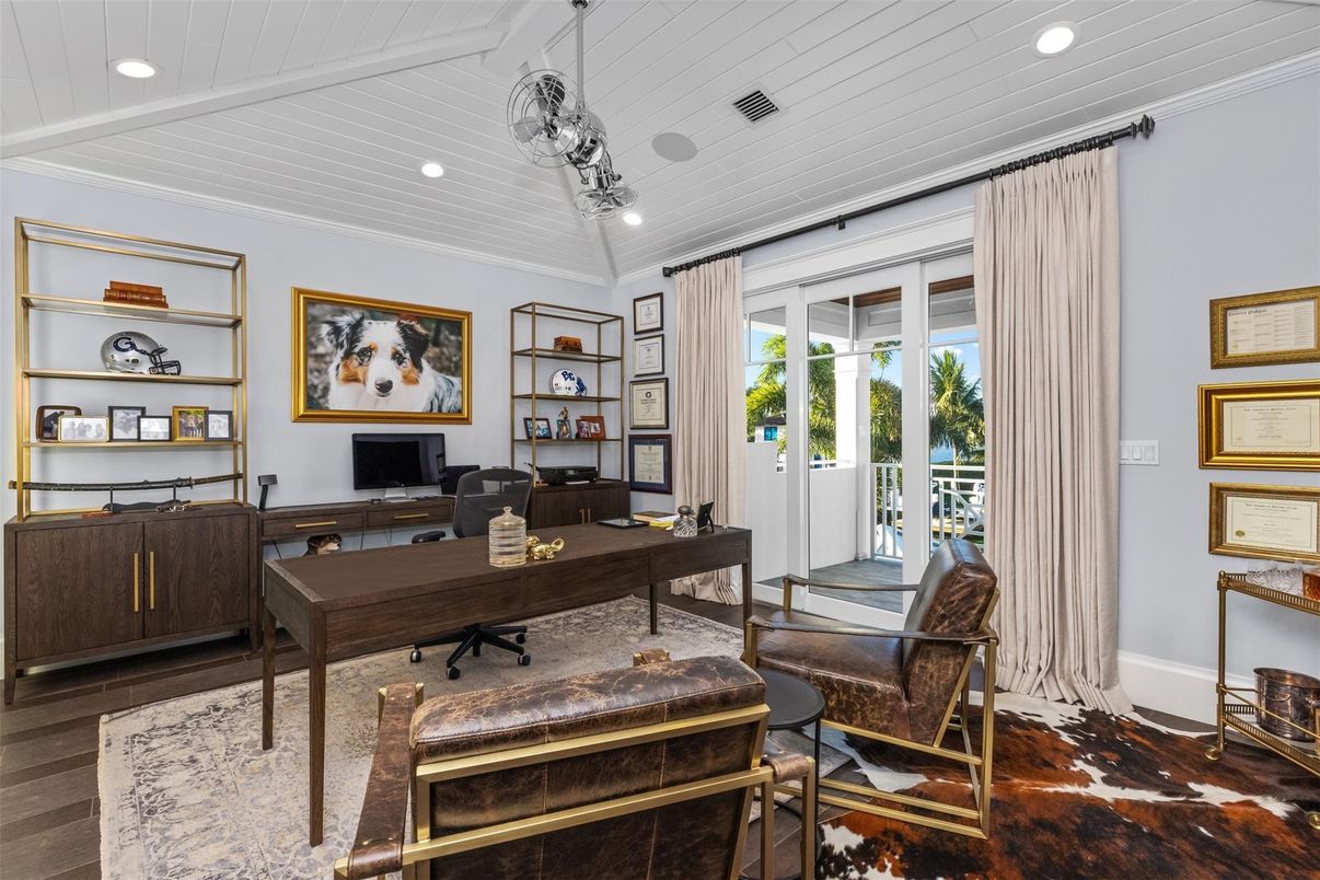 Home Office, Interior, Pendant Lights, Recessed Lighting, Wood Texture Flooring