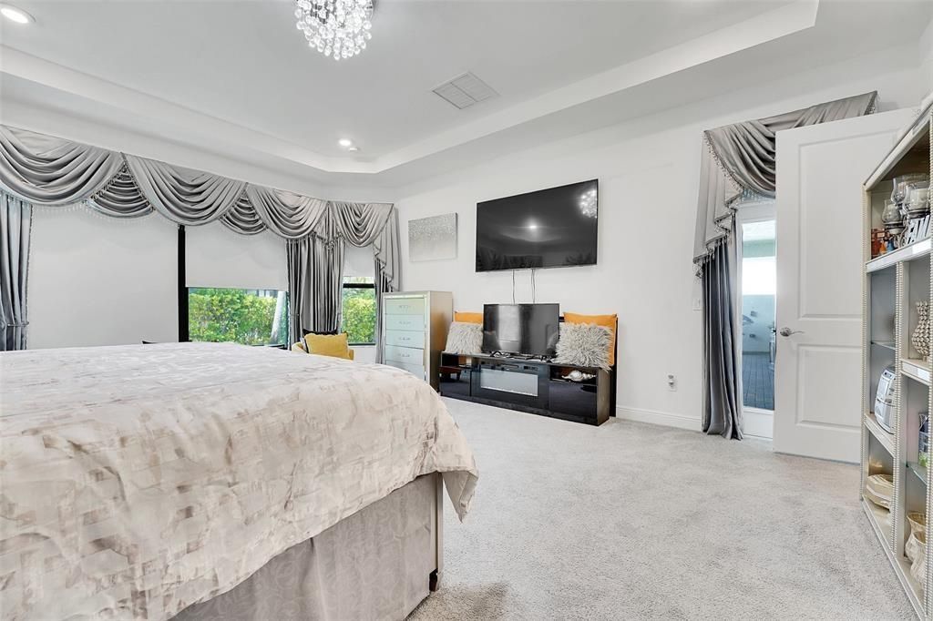 Bedroom, Interior, Recessed Lighting
