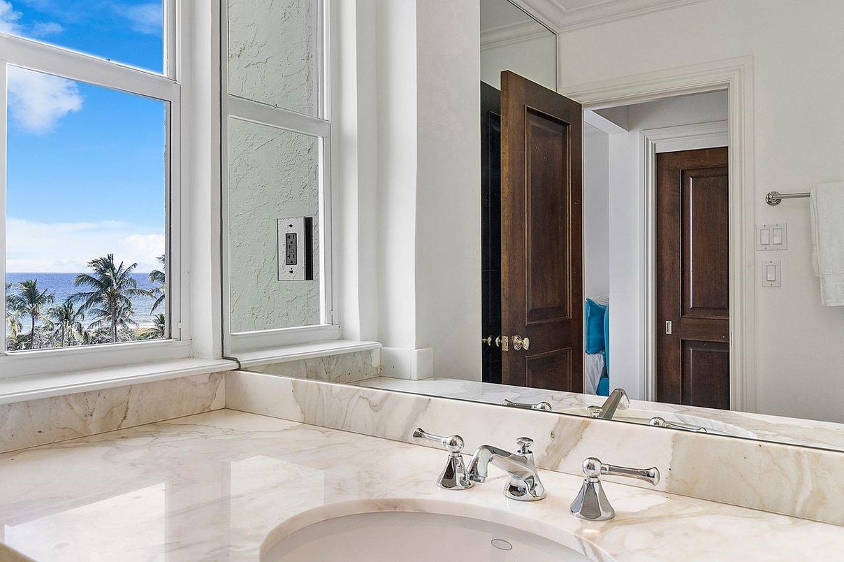 Bathroom, Interior, Marble, Water