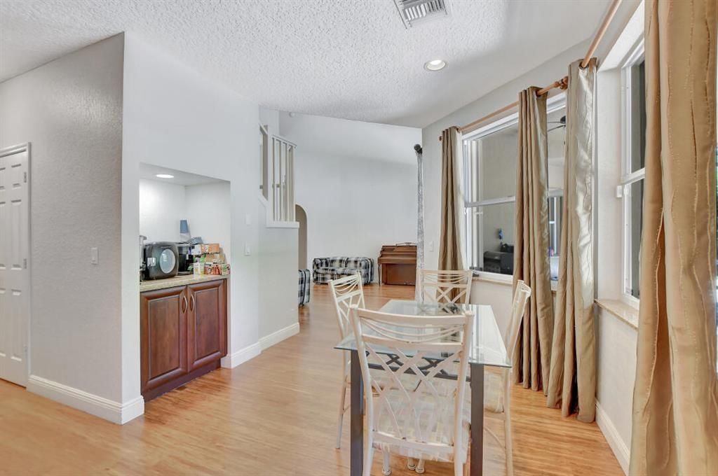 Dining room, Interior, Recessed Lighting, Wood Texture Flooring