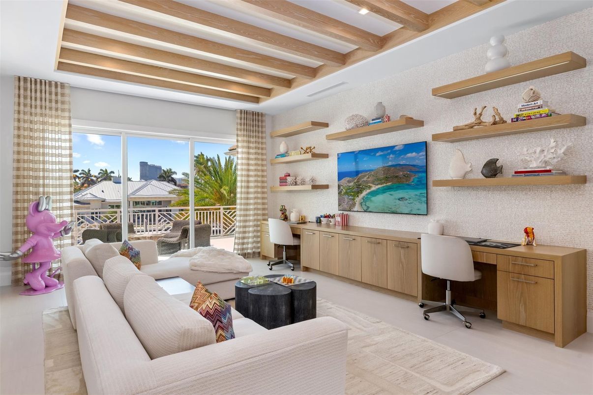 Home Office, Interior, Living room, Recessed Lighting, Wooden Beams