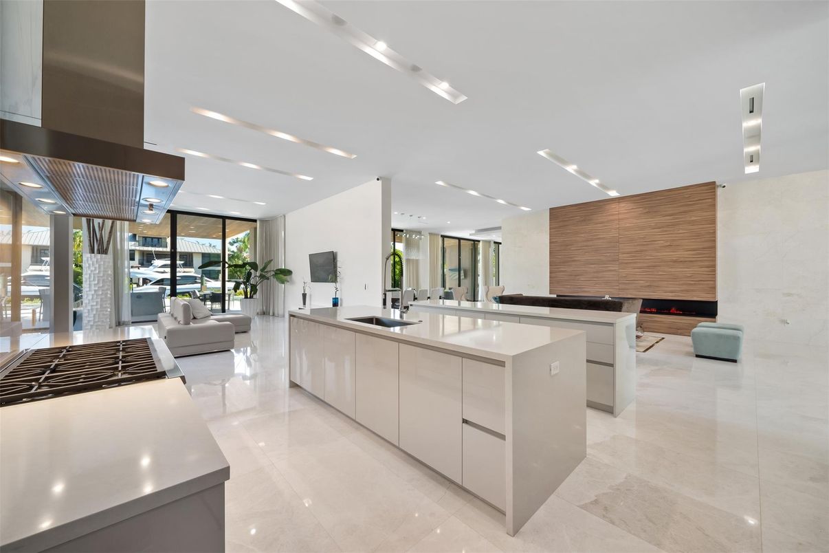 Interior, Kitchen, Living room, Marble Walls, Recessed Lighting, Stainless Steel Appliances