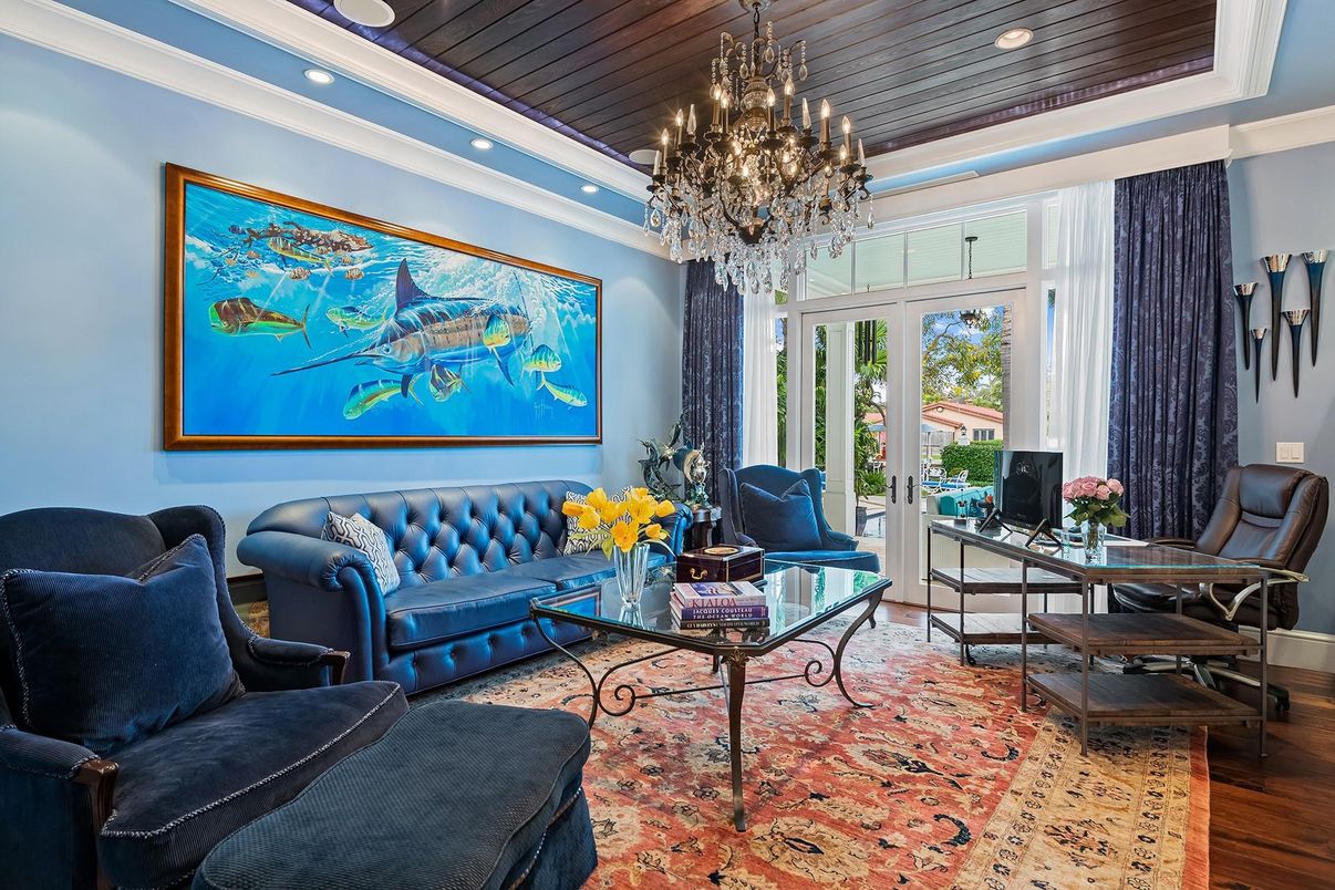 Chandelier, Dining room, Interior, Living room, Recessed Lighting, Wooden Ceilings, Wood Texture Flooring