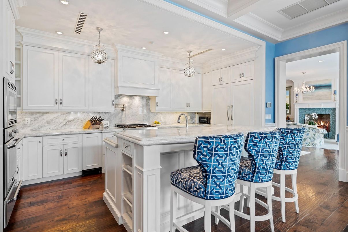 Chandelier, Fireplace, Interior, Kitchen, Pendant Lights, Recessed Lighting, Wood Texture Flooring