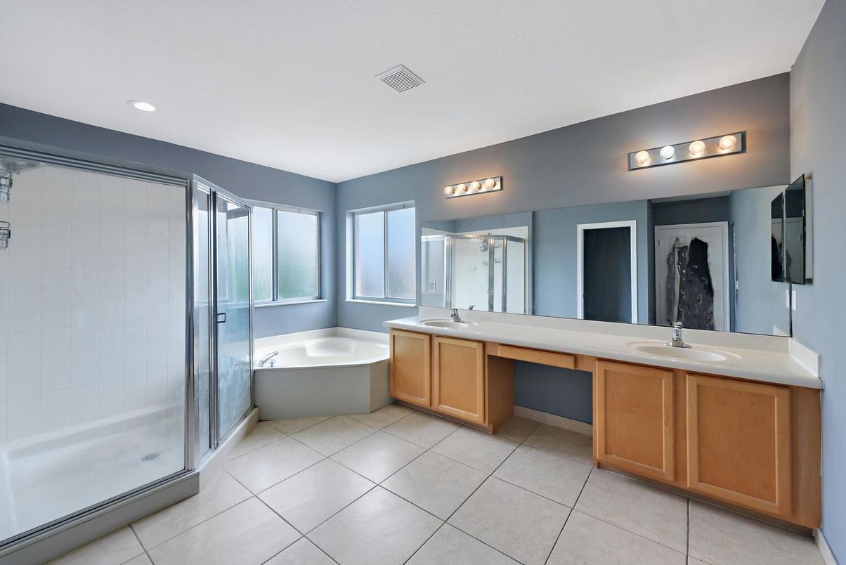 Bathroom, Dual Sink Vanities, Glass Shower, Interior, Recessed Lighting