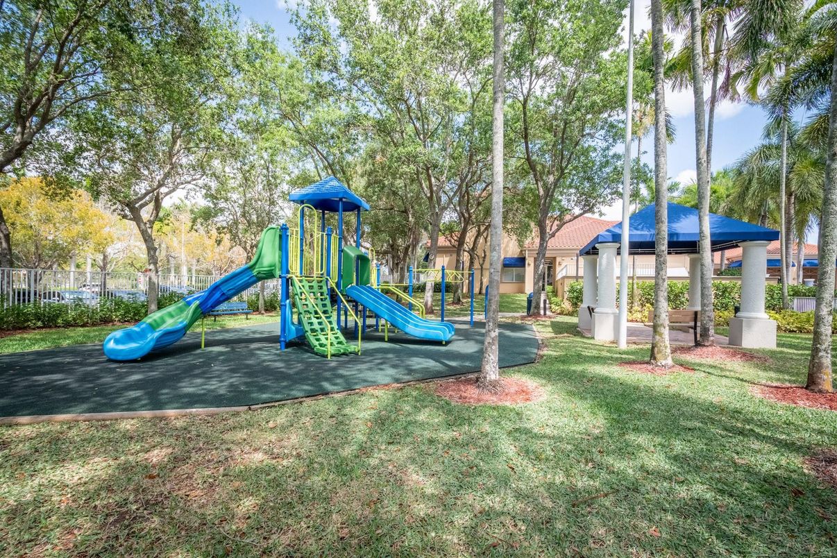 Backyard, Exterior, Playground