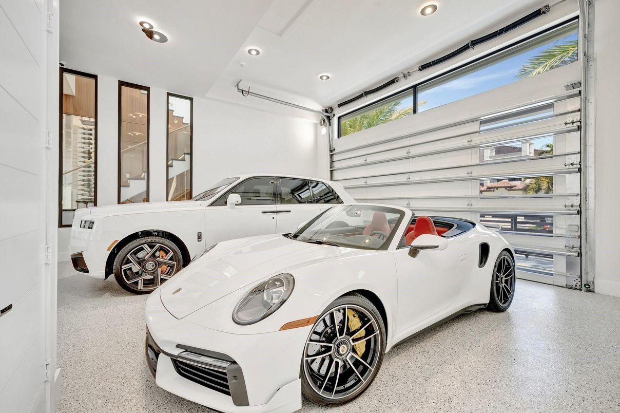 Garage, Interior, Recessed Lighting