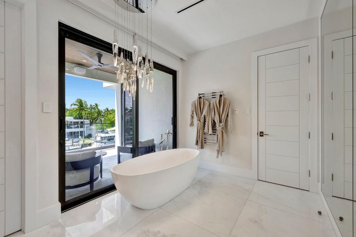 Bathroom, Chandelier, Free Standing Baths, Interior, Marble, Pendant Lights